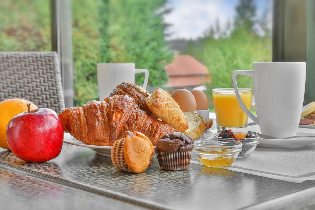 Hotel Restaurant La Verperie Sarlat-la-Canéda Kültér fotó