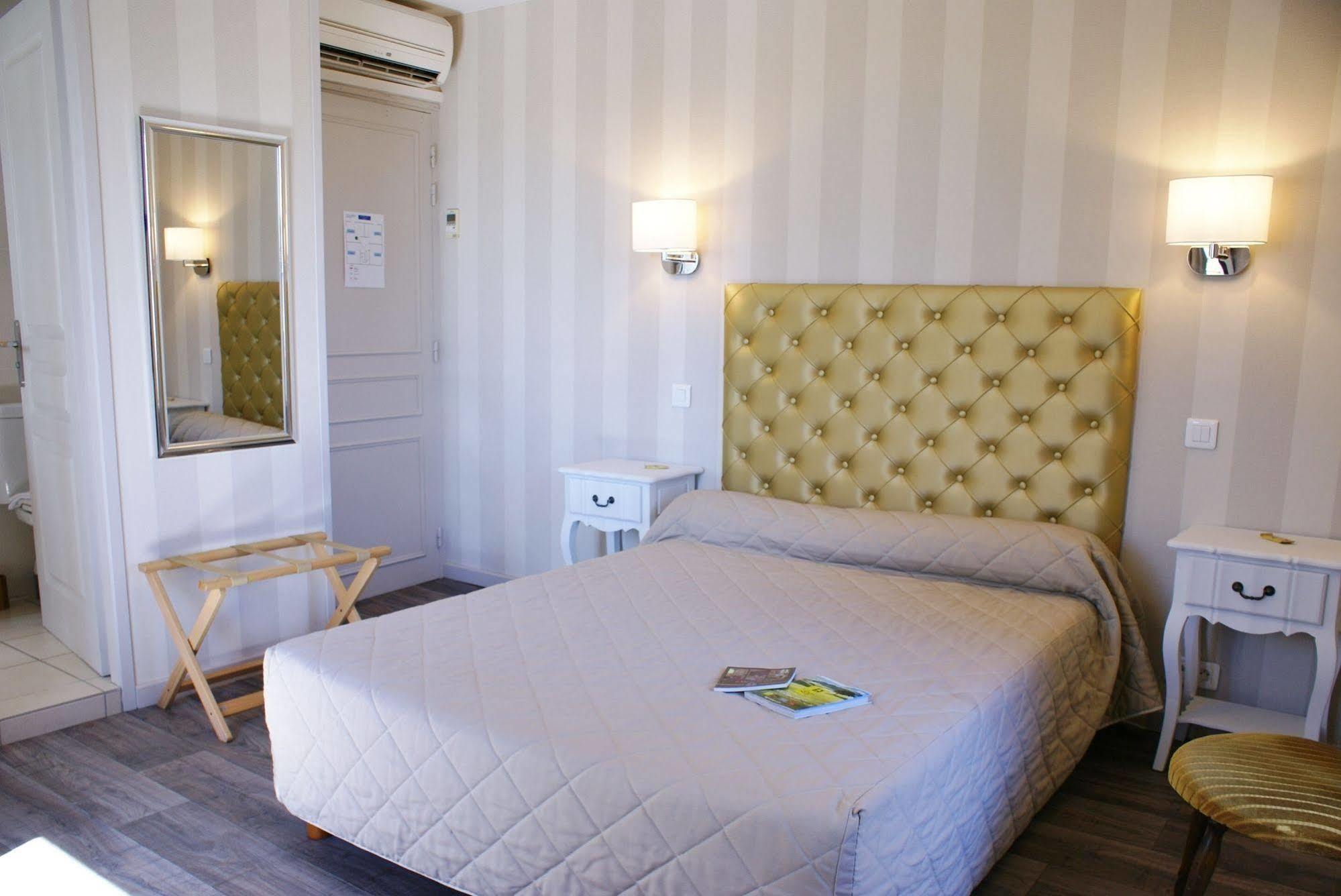 Hotel Restaurant La Verperie Sarlat-la-Canéda Kültér fotó
